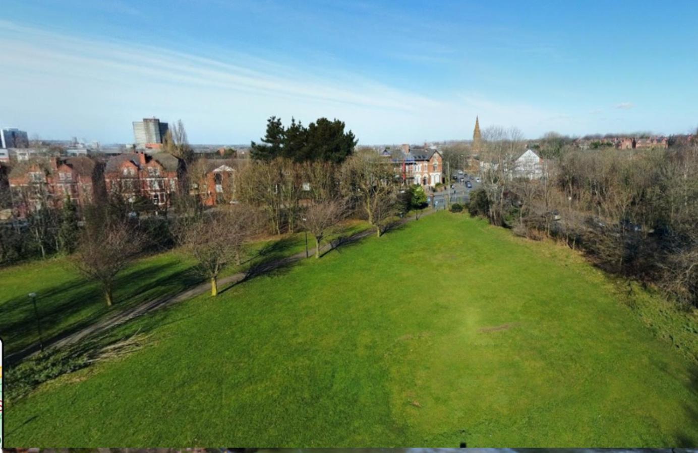 Home From Home Near Lfc, Efc & Train Station Liverpool Extérieur photo